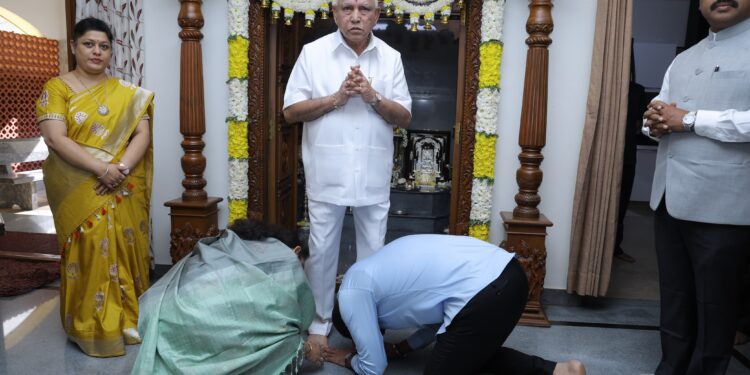 ಹುಟ್ಟು ಹಬ್ಬದ ಶುಭ ಕೋರಿದ ಬಿಎಸ್ವೈ ಪುತ್ರರು, ಸೊಸೆಯಂದಿರು ಹಾಗೂ ಮೊಮ್ಮಕ್ಕಳು!