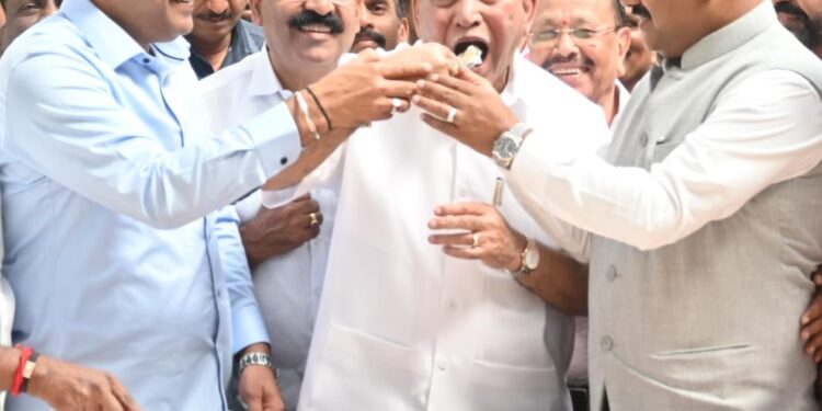 B.S.ಯಡಿಯೂರಪ್ಪ ಇಂದು 82 ನೇ ಹುಟ್ಟುಹಬ್ಬದ ಸಂಭ್ರಮ