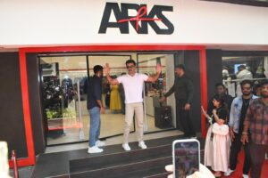 Ranbir Kapoor Arks Store 2 2025 02 111fb72726dd7ab10ce68dc6c9c2c396
