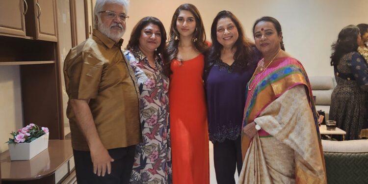 ಉಮಾಶ್ರೀ ಜೊತೆ ಮಾಲಾಶ್ರೀ, ಆರಾಧನ ರಾಮ್,