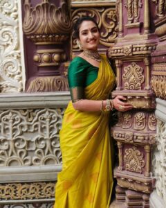 Outfit @attire designer studio jewellery @rent abharan @jyothikiran 123 (1)