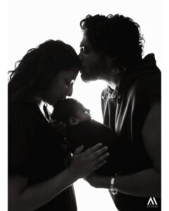 ನಾವಿಬ್ಬರು ಮೂವರಾಗಿ ಇಂದಿಗೆ ಮೂರು ತಿಂಗಳು happy 3 it’s 3 months since we 2 became 3 captured by @team amstudio concept by @savitha reddy #simhapriya #family #parenting #babylove (2)