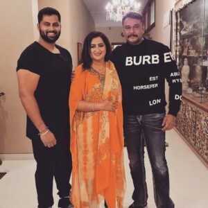 Darshan and ambhi (1)