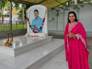 Dodmane🙏appu sir🧡❤️🎼 @puneethrajkumar.official @ashwinipuneeth.rajkumar 🙏..#explore #instagram #trend #trendy #trending #viral #love #post #insta #instagood #instamood #instalike #musica (5)