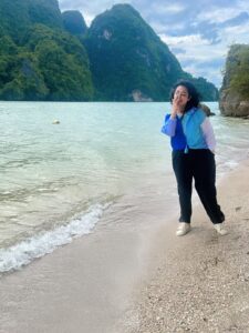 Sun, sea and me😅 (1)