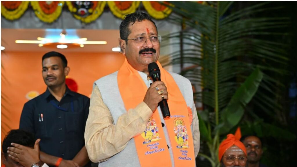 Your paragraph text (1)