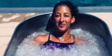 Your paragraph text (10)