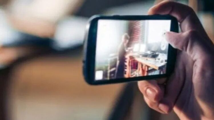 ಬೈಕ್, ಕಾರು, ಟಿವಿ, (4)