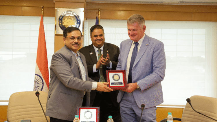 Untitled design 2025 11 19T191625.404