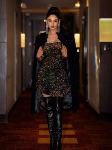 BE EXTRA… BE BOLD … BE YOU 💃🐒😈 Stunning creation by @varoinmarwah Shot by @kiran.venkataraman