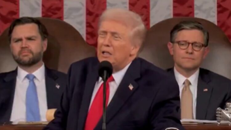 ಭಾರತ-ಪಾಕ್ ಯುದ್ಧ ತಡೆಯದಿದ್ದರೆ ಪಾಕ್ ಪ್ರಧಾನಿಯೇ ಹತ್ಯೆ ಆಗುತ್ತಿದ್ದರು: ಮತ್ತೆ ಬಾಯಿ ಹರಿಬಿಟ್ಟ ಟ್ರಂಪ್..!