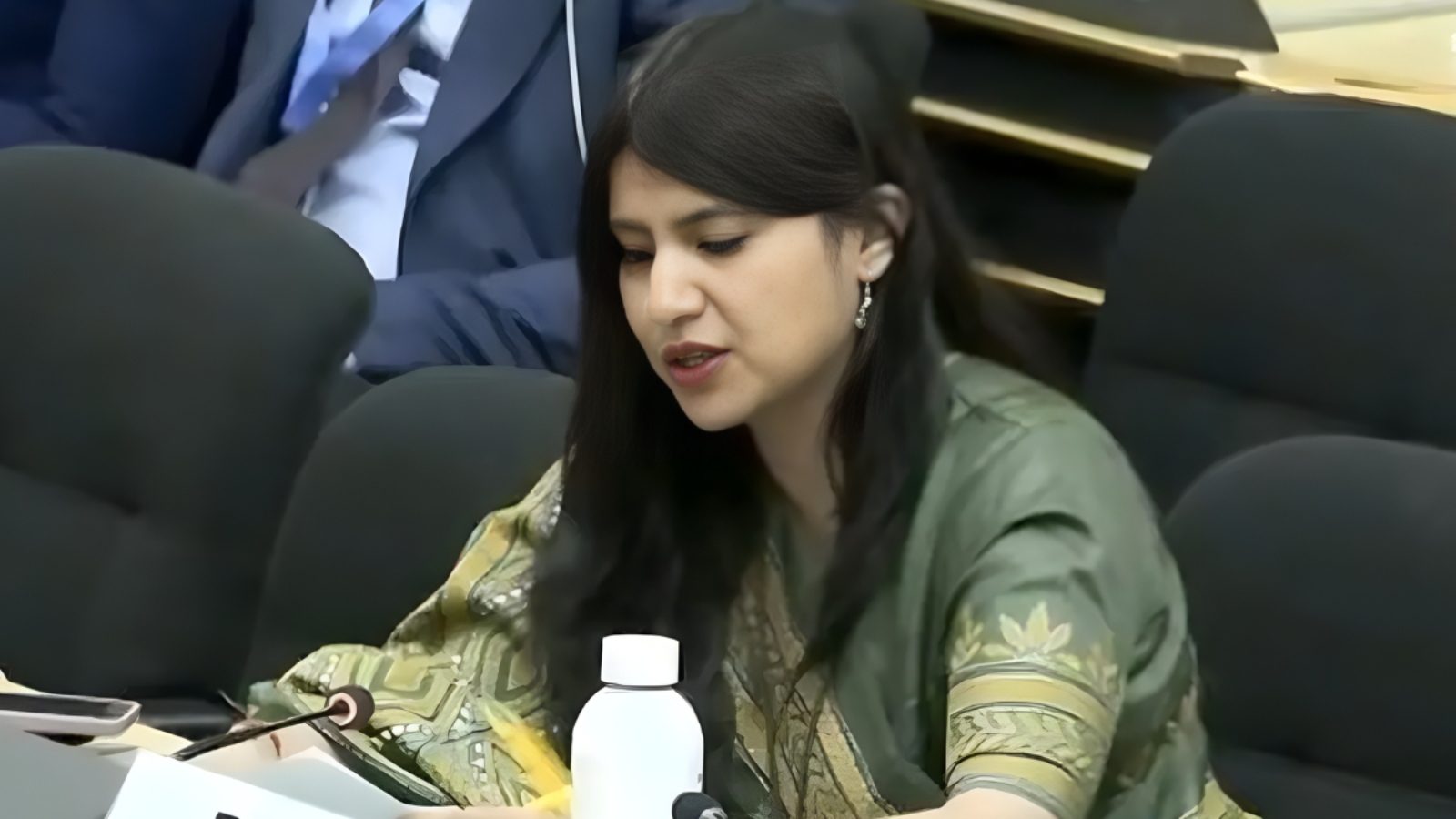 ಅಂತಾರಾಷ್ಟ್ರೀಯ ಸಭೆಯಲ್ಲಿ ಕಾಶ್ಮೀರದ ಬಜೆಟ್‌‌ನಲ್ಲಿ IMF ಸಾಲ ವಿಚಾರ ಕೆದಗಿದ ಪಾಕಿಸ್ತಾನಕ್ಕೆ ಭಾರತ ತರಾಟೆ