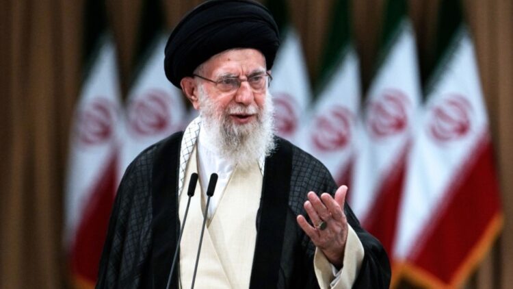 ಇರಾನ್ ಸರ್ವೋಚ್ಛ ನಾಯಕ ಅಯಾತೊಲ್ಲಾ ಅಲಿ ಖಮೇನಿ