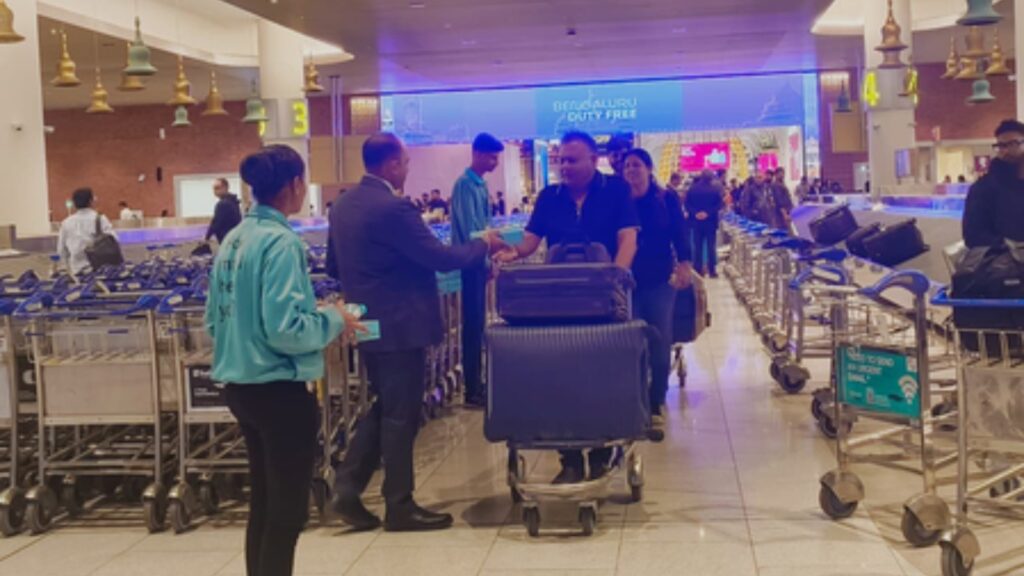 Kannadigas return from Dubai