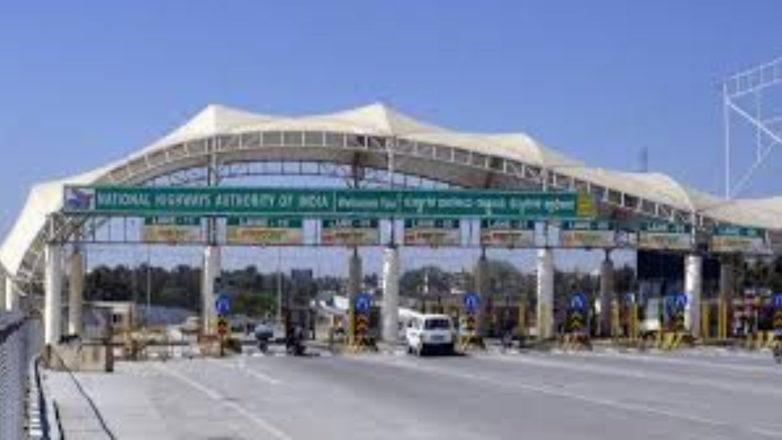 ಕರ್ನಾಟಕ  ವಾಹನ ಸವಾರರಿಗೆ ಏಪ್ರಿಲ್ 1ರಿಂದ ಬಿಗ್‌ ಶಾಕ್: ಟೋಲ್ ದರ ಹೆಚ್ಚಳ