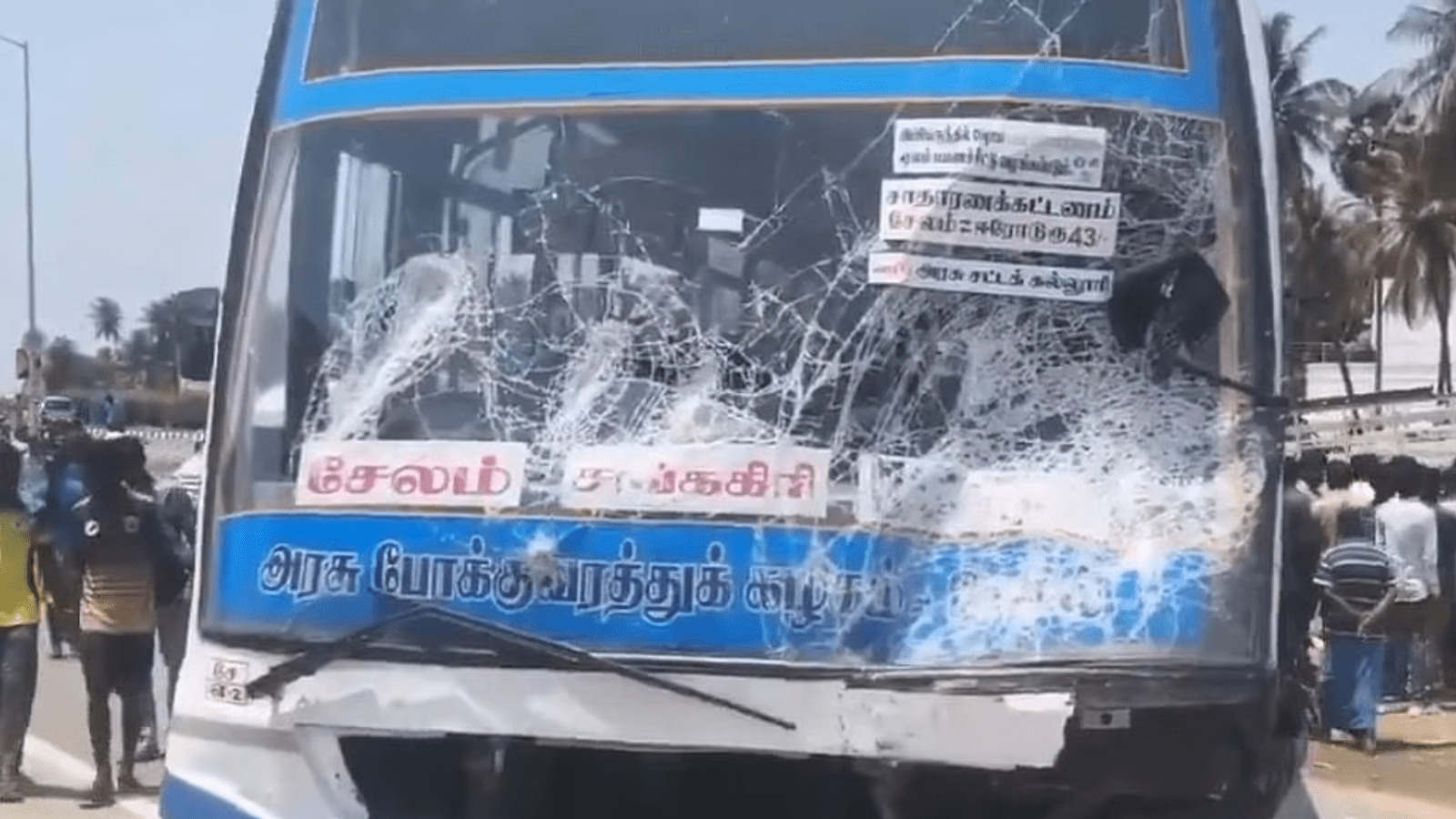 ತಮಿಳುನಾಡಿನಲ್ಲಿ ಭೀಕರ ಅಪಘಾತ: ಮಗು ಸೇರಿ ಎಂಟು ಮಂದಿ ದುರ್ಮರಣ