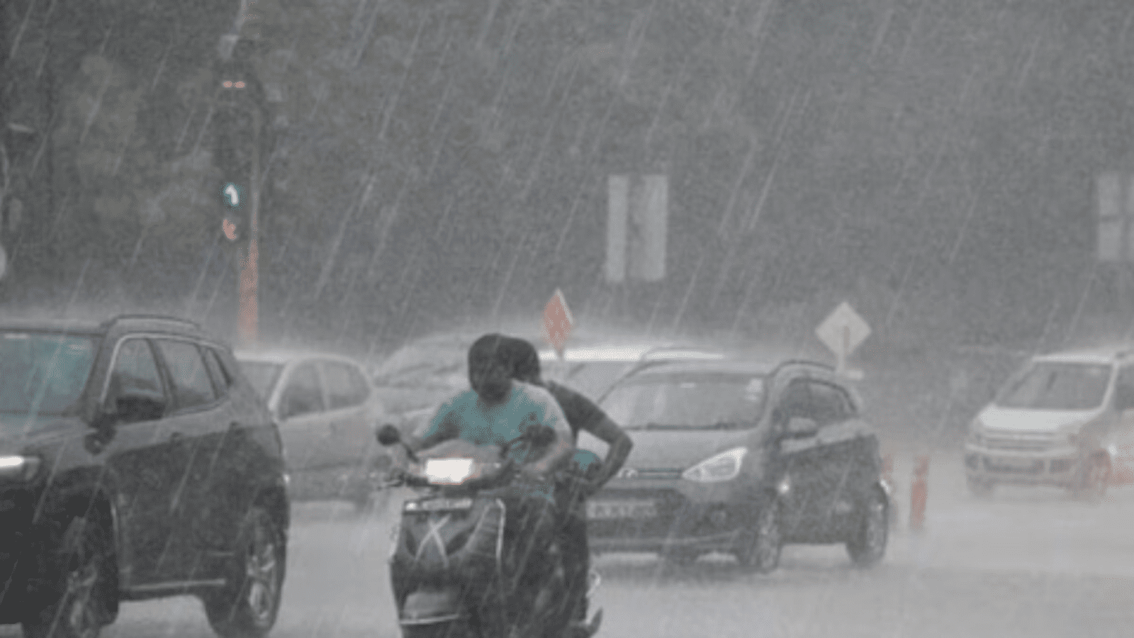 ಕರ್ನಾಟಕದಲ್ಲಿ ಆಲಿಕಲ್ಲು ಸಹಿತ ಮಳೆ ಸಾಧ್ಯತೆ: 4 ಜಿಲ್ಲೆಗಳಿಗೆ ಆರೆಂಜ್ ಅಲರ್ಟ್