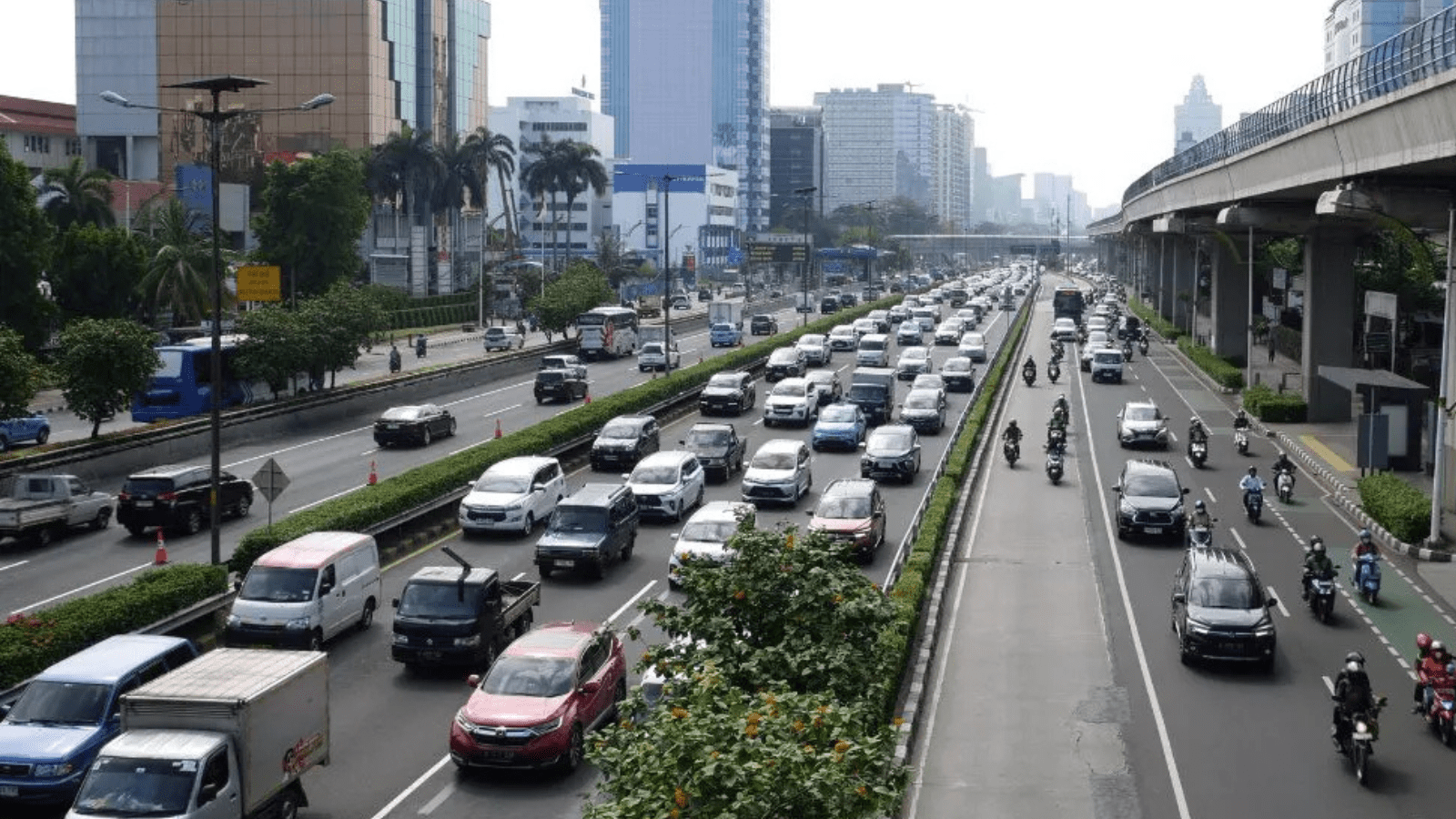 ಬೆಂಗಳೂರಿನ ವಾಹನ ಸವಾರರ ಗಮನಕ್ಕೆ: ಇಂದಿನಿಂದ 3 ದಿನ ಈ ರಸ್ತೆಗಳಲ್ಲಿ ಸಂಚಾರ ನಿರ್ಬಂಧ