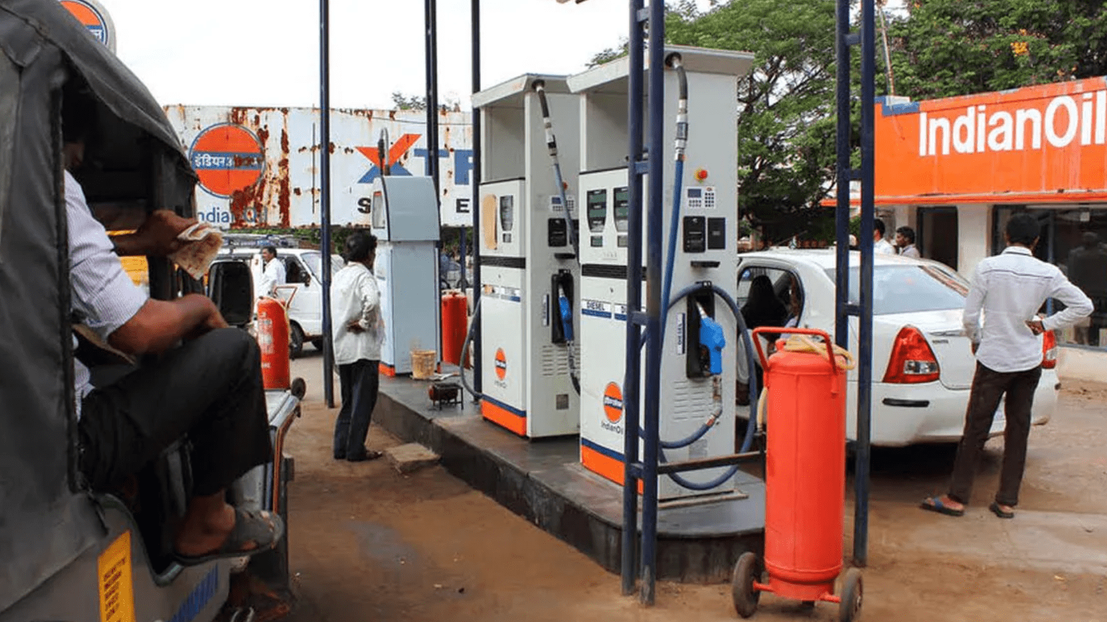 ಯುದ್ಧದ ನಡುವೆಯೂ ಗ್ರಾಹಕರಿಗೆ ರಿಲೀಫ್: ಇನ್ಮುಂದೆ ಪ್ರತಿ 15 ದಿನಕ್ಕೊಮ್ಮೆ ತೈಲ ಬೆಲೆ ಚೆಕ್ಕಿಂಗ್