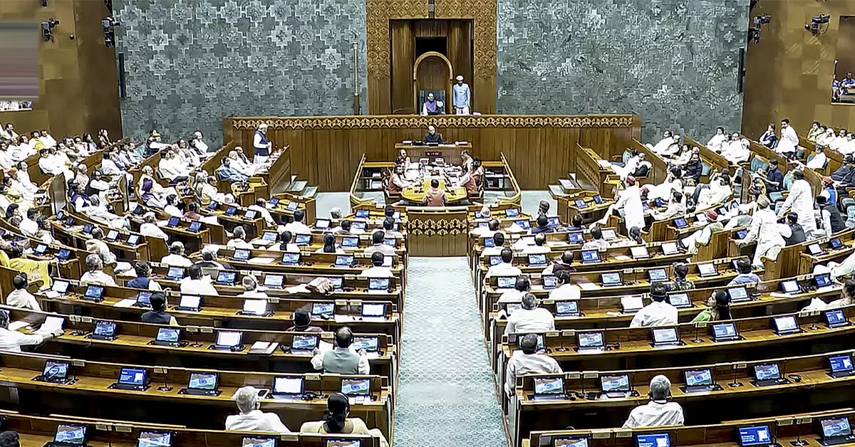ಸಂಸತ್‌ನಲ್ಲಿ ಐತಿಹಾಸಿಕ 3 ದಿನಗಳ ವಿಶೇಷ ಅಧಿವೇಶನ ಆರಂಭ