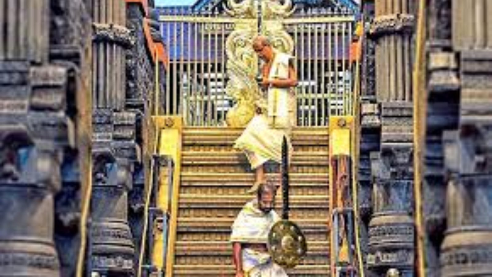 ಶಬರಿಮಲೆಗೆ ದೇವಸ್ಥಾನಕ್ಕೆ ಮಹಿಳೆಯರ ಪ್ರವೇಶ ನಿರ್ಬಂಧ ‘ಧಾರ್ಮಿಕ ಸಂಪ್ರದಾಯ’ ಭಾಗ