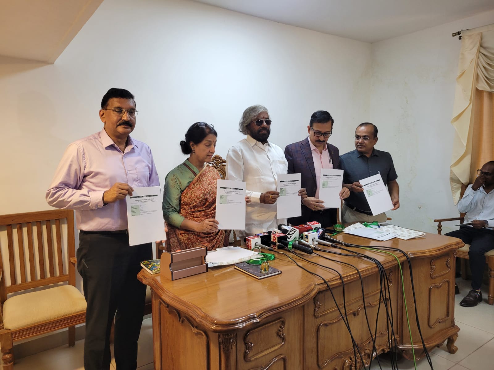 ಚಾರಣಕ್ಕೆ ಕಡ್ಡಾಯ ಎಸ್‌.ಓ.ಪಿ.: ನೇಚರ್ ಗೈಡ್ ಇಲ್ಲದೆ ಯಾರಿಗೂ ಅನುಮತಿ ಇಲ್ಲ..!